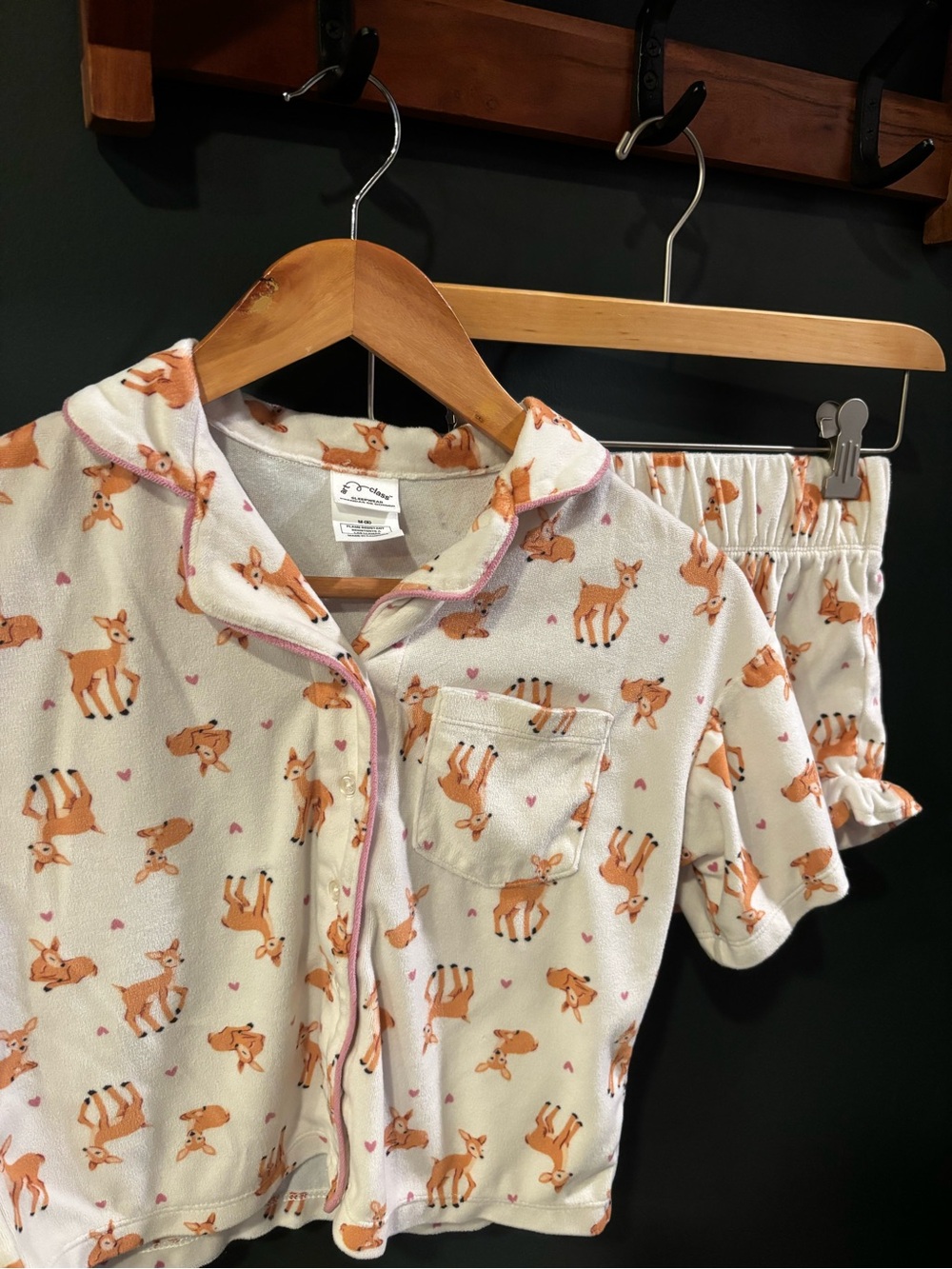 art class Cream and Orange Deer-Print Kids Pajama Top & Shorts